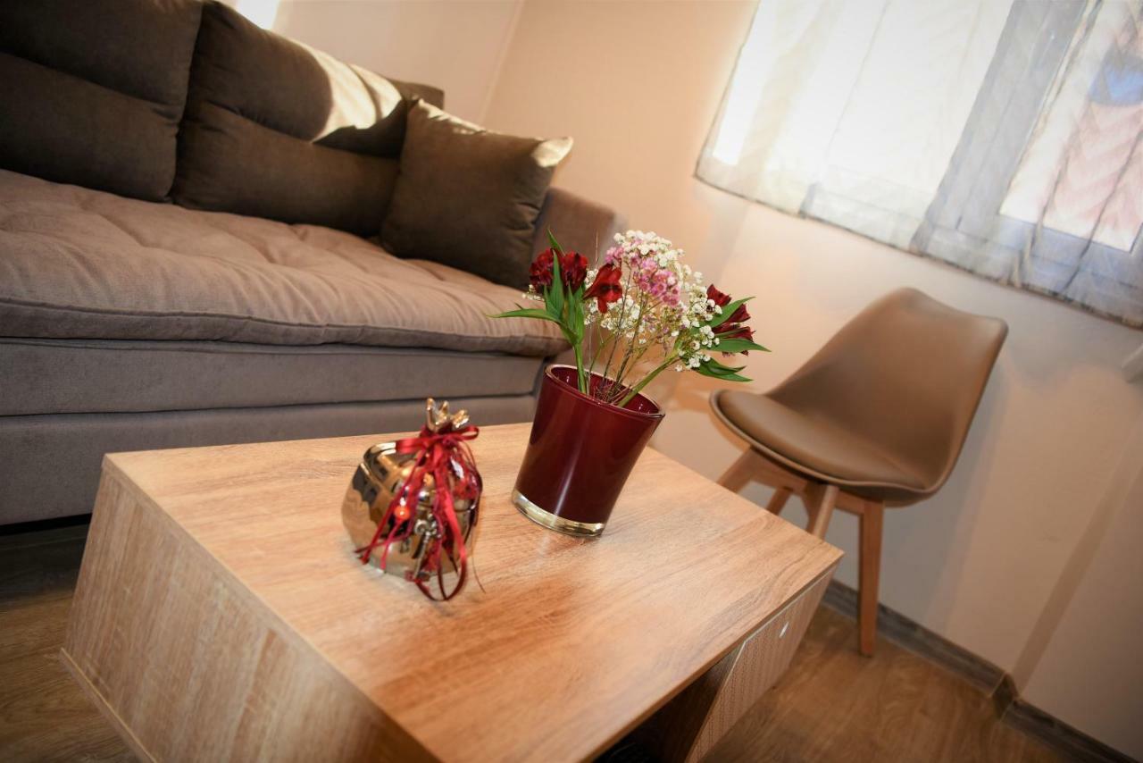 Kampielo Apartment Corfu  外观 照片